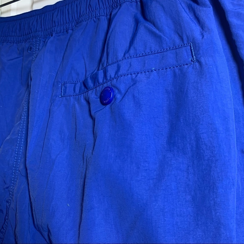 New! Lands’ End Performance blue shorts with lining large - Picture 7 of 8